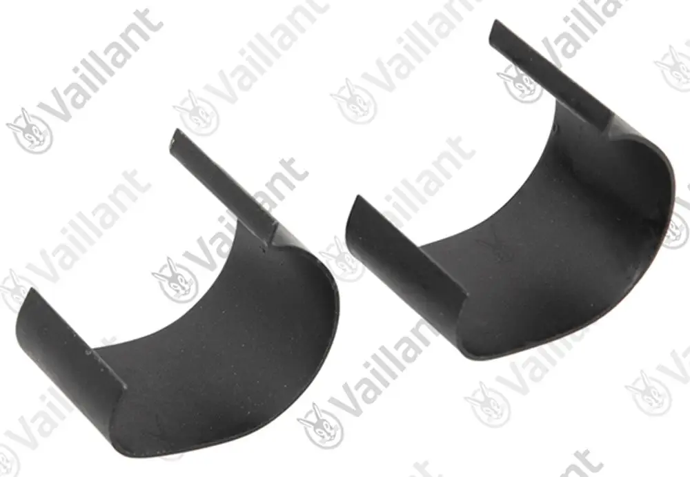 Zwei schwarze Clips von Vaillant, die eine gebogene Form haben und zur Befestigung oder Halterung von Komponenten verwendet werden können.